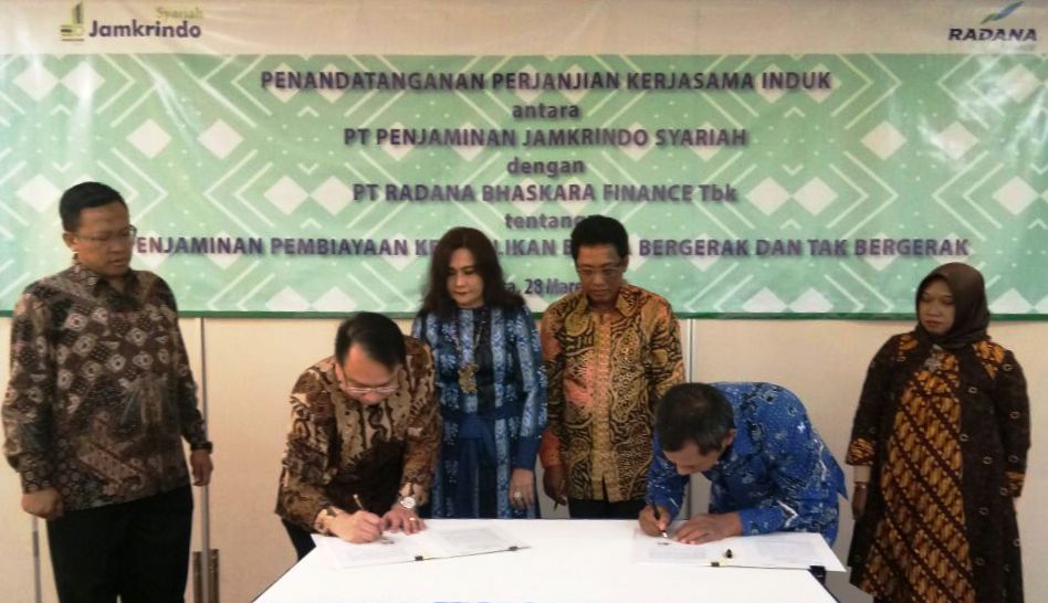 Jamsyar Dukung Radana Perbesar Portofolio Bisnis Pembiayaan Berkualitas